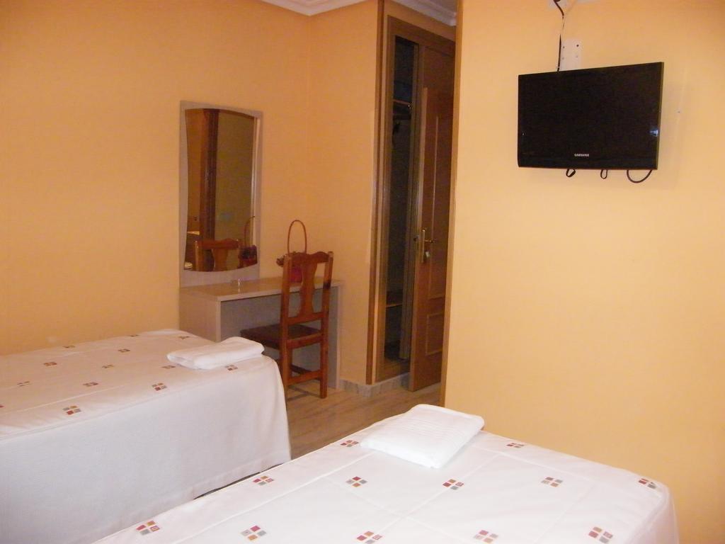Esquivias Hostal Dulcinea חדר תמונה