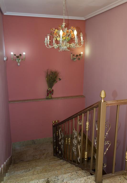 Esquivias Hostal Dulcinea מראה חיצוני תמונה